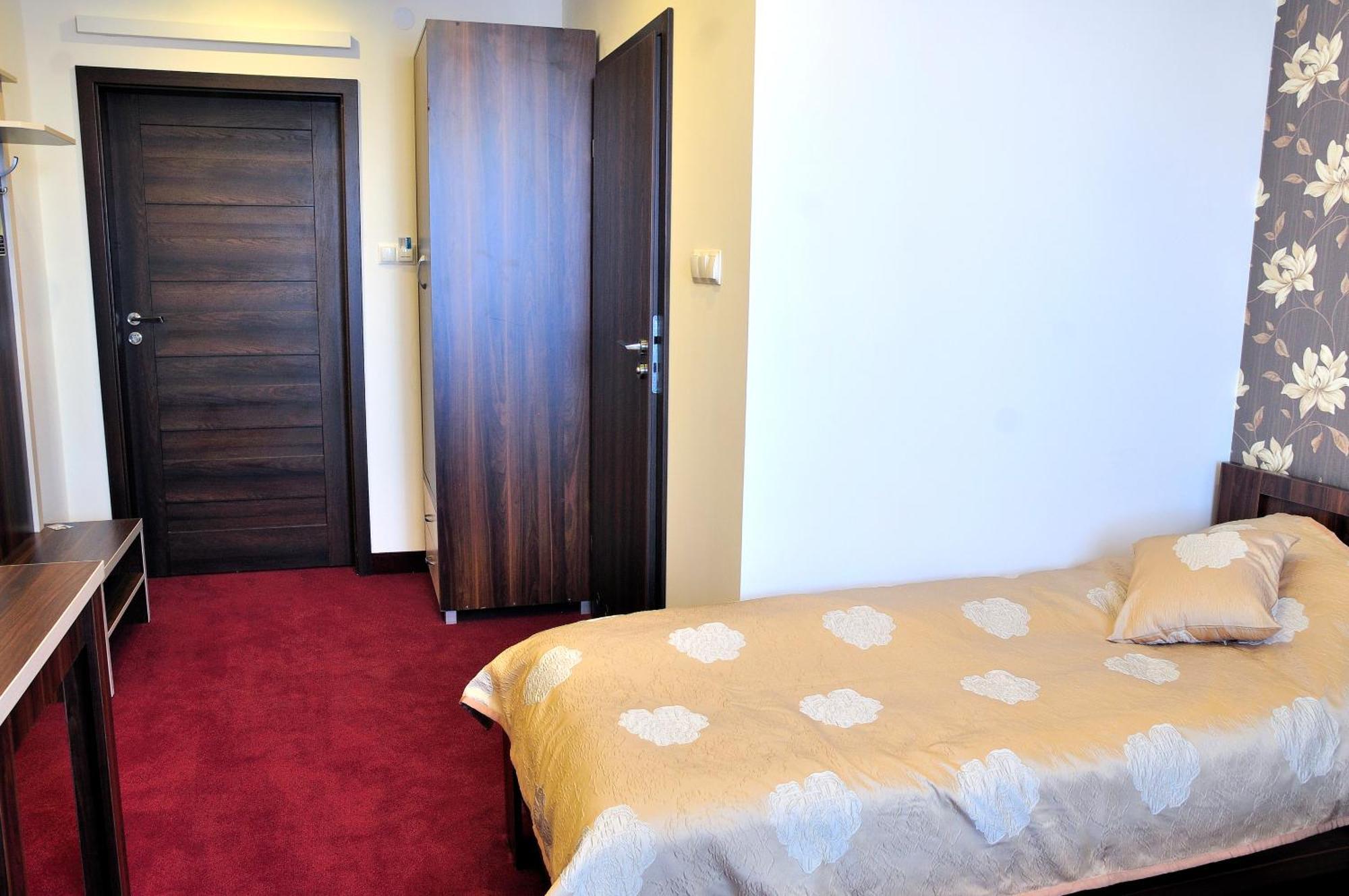 Prymus Hotel Radom Room photo